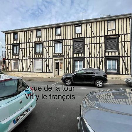 Apartamento Chez Pierre Vitry-le-François Exterior foto